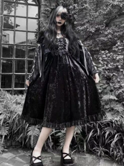 Gothic Jacquard Black Velour Long Sleeve Puff Sleeve Dress -NAUS Lolita Shop 2 500x672 1524