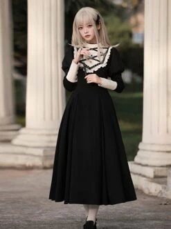 Twilight Mail Series White Ruffled Edge Splicing Black Big Hem Bowknot Classic Lolita Juliet Sleeves Dress -NAUS Lolita Shop 4 500x672 302