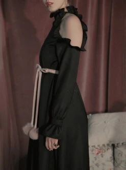 Off-shoulder Ruffle Collar Black Gothic Lolita Long Sleeve Dress -NAUS Lolita Shop 5 500x672 627